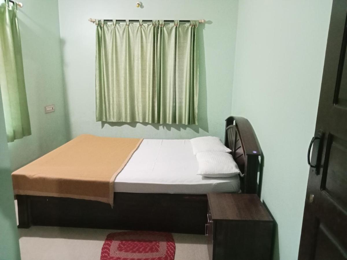 Krupa Homestay Madikeri Ngoại thất bức ảnh